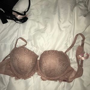 Like new VS PINK push up Demi bra 36C